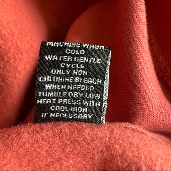 The Black Dog Legacy Collection Pink Hooded Sweatshirt. Size Small. Like New. - Picture 6 of 7